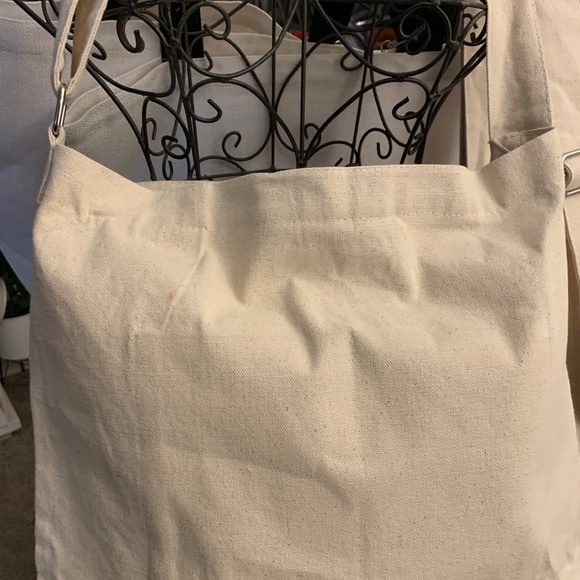 Handmade fashion inspired tote - Picture 6 of 8